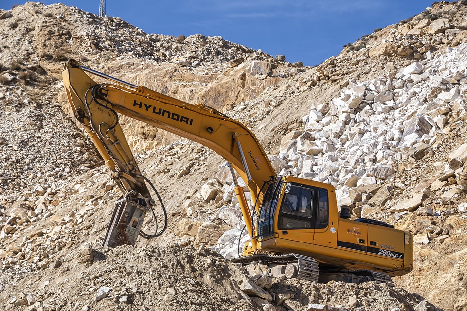 XRF Mining: Advancements Driving Data-Driven Decision Making in the Industry